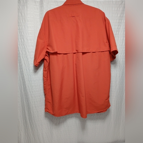 LLBean Men's Tropicwear Shortsleeve Button Down. XL - Picture 2 of 7